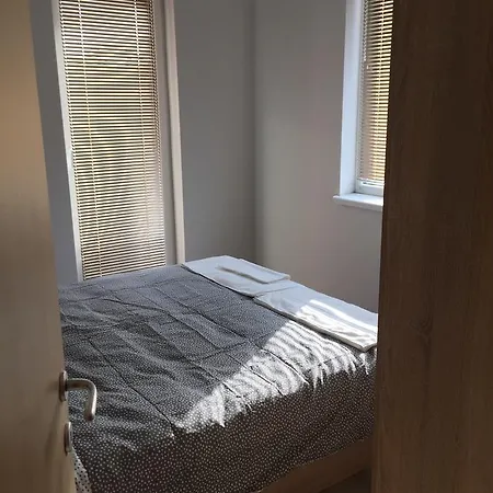 Apartment Happy Mladost *